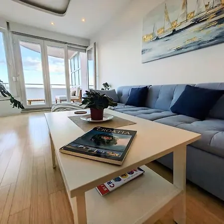 Seaside Bliss In *