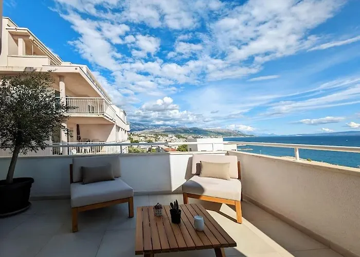 Seaside Bliss In *